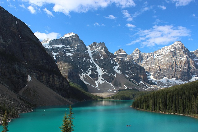 Free Lake Mountain photo and picture