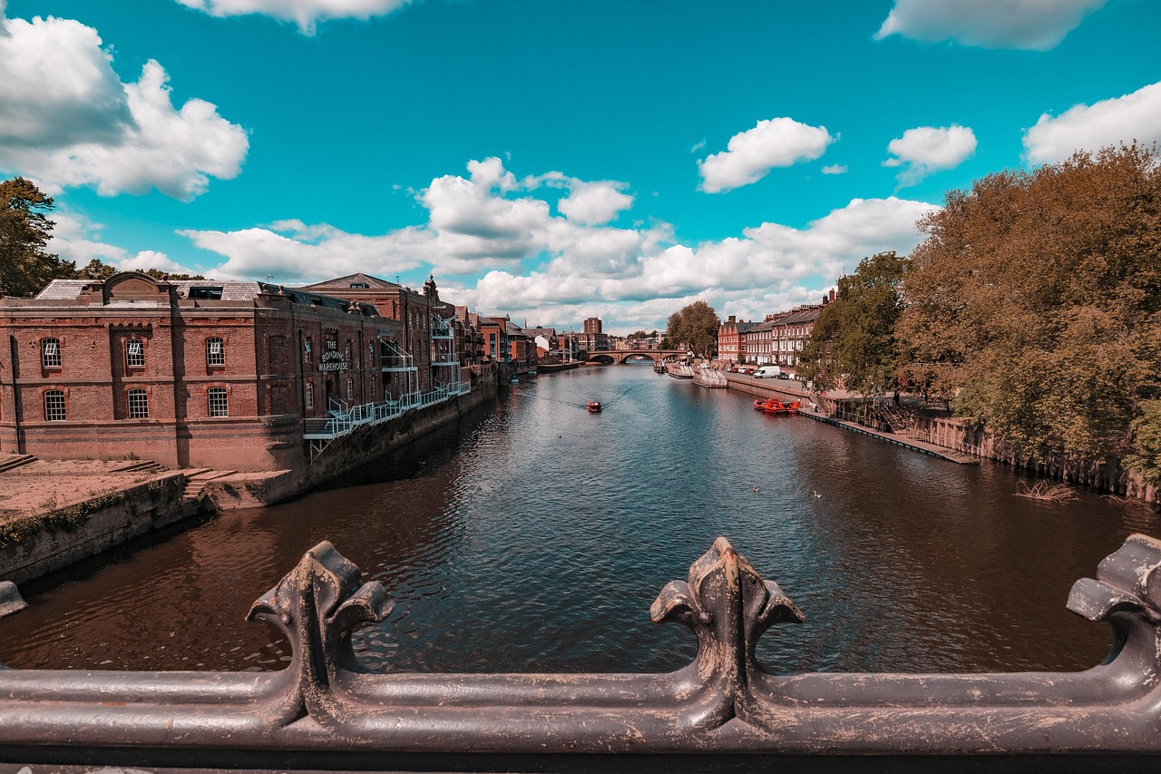 York - free online jigsaw puzzle photo