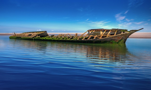 Download free HD stock image of Abandoned The Wreck Free Abandoned The Wreck photo and picture
