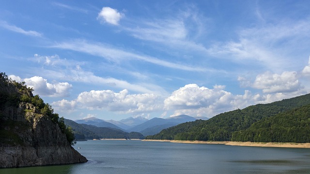 Free Lake Mountains photo and picture