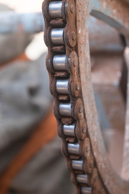 Free Chain Gare photo and picture