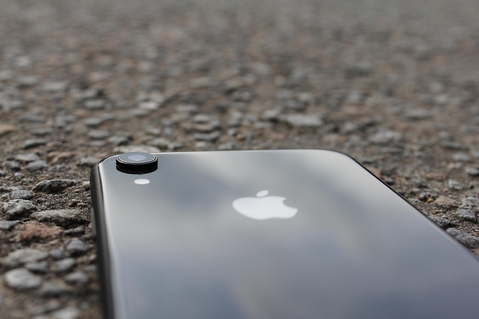 Iphone Xr Apple - Free photo on Pixabay