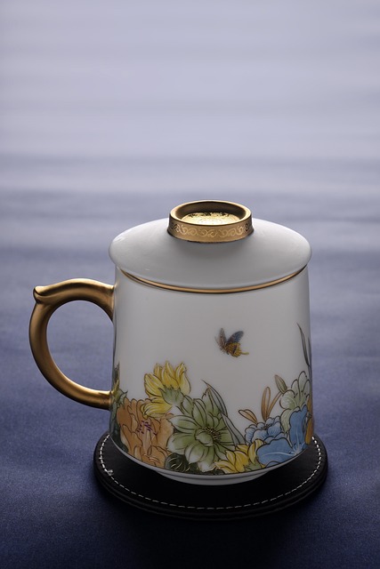 Chinesisch, Porzellan, Gold Cup