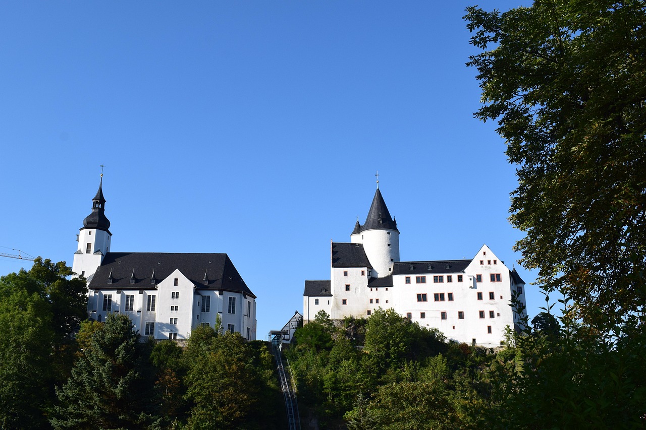 Castle - free online jigsaw puzzle photo