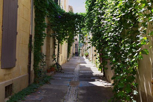 Free France Arles photo and picture
