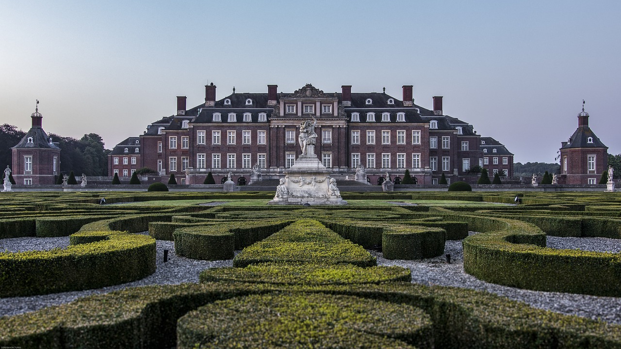 Castle - free online jigsaw puzzle photo