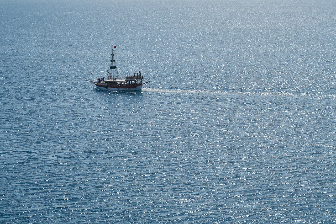 Ship - free online jigsaw puzzle photo