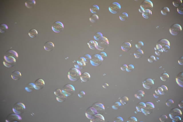 10,000+ Free Kid Blowing Bubbles & Soap Bubble Images - Pixabay