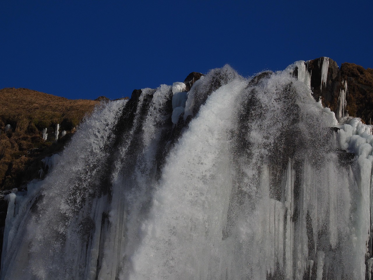 Iceland - free online jigsaw puzzle photo