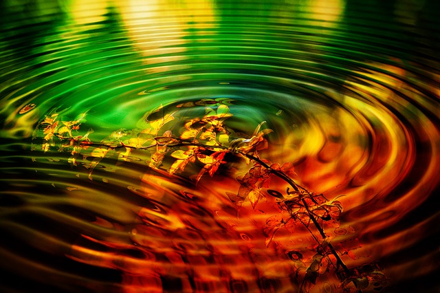 Free waves concentric fall illustration