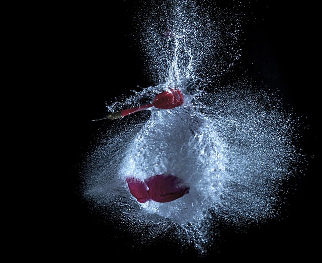 Ballon, Wasser, Pfeil, Auspusten