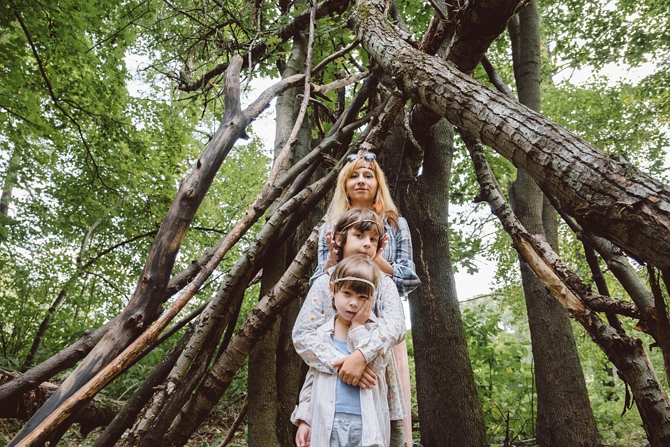 Simplify Your Life: Must-Try Parenting Tricks for Busy Moms Simplify Your Life: Must-Try Parenting Tricks for Busy Moms
