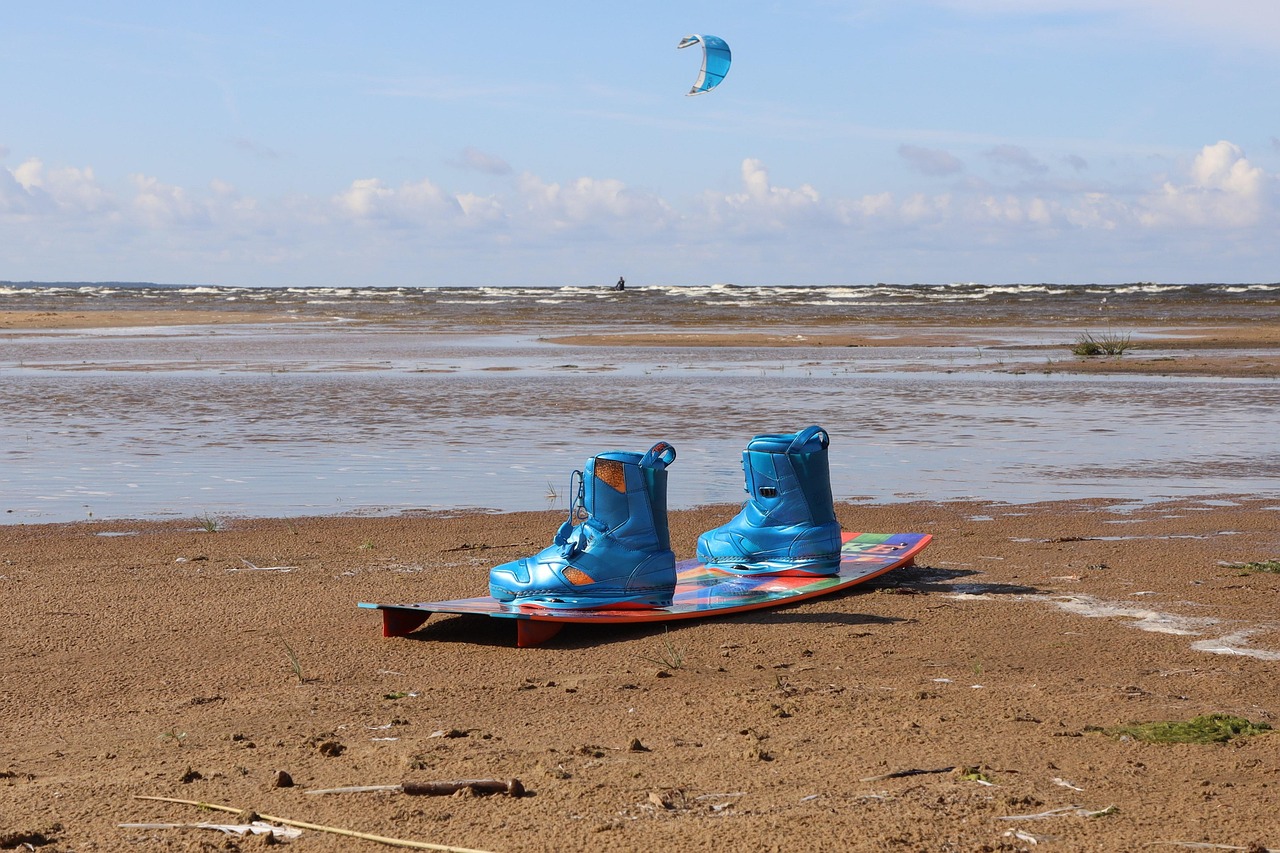 Kiting - free online jigsaw puzzle photo