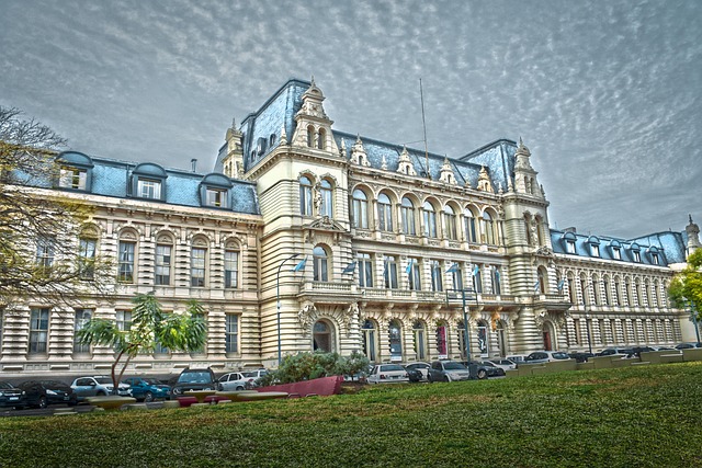 Free Building Green photo and picture