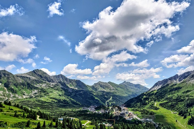 Free Obertauern Mountains photo and picture