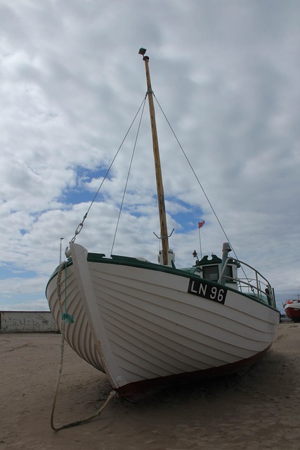 Free Boat Ship photo and picture