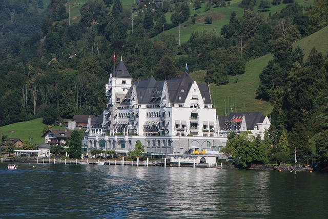Schweiz, Alperne, Bjerge, Sø I Lucerne