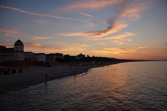 Free Singst Beach photo and picture