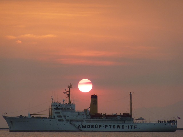 Free Ship Sunset photo and picture