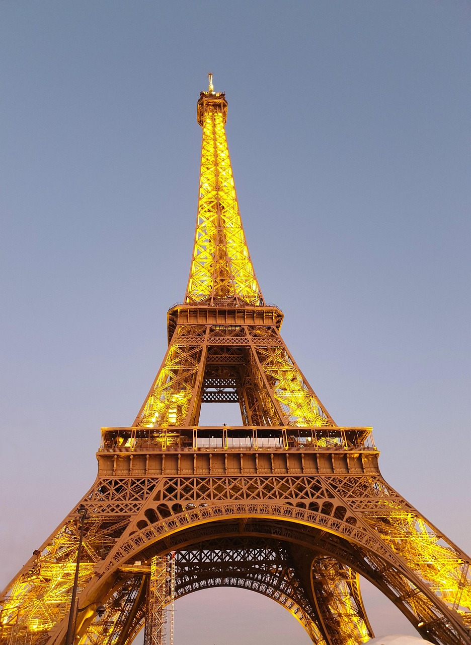 Tableau Déco Tour Eiffel Paris - Impression Sur Verre 100x50 Cm - Style Moderne - Marque Tulup