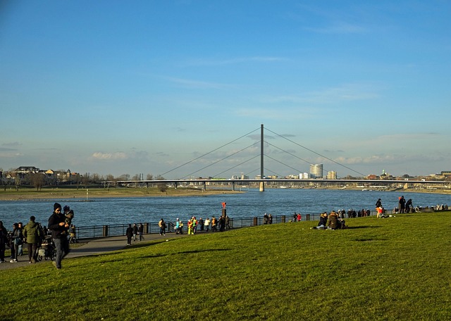 Free Dusseldorf Old City photo and picture