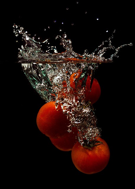 Tomaten, Splash, Wasser, Tropfen