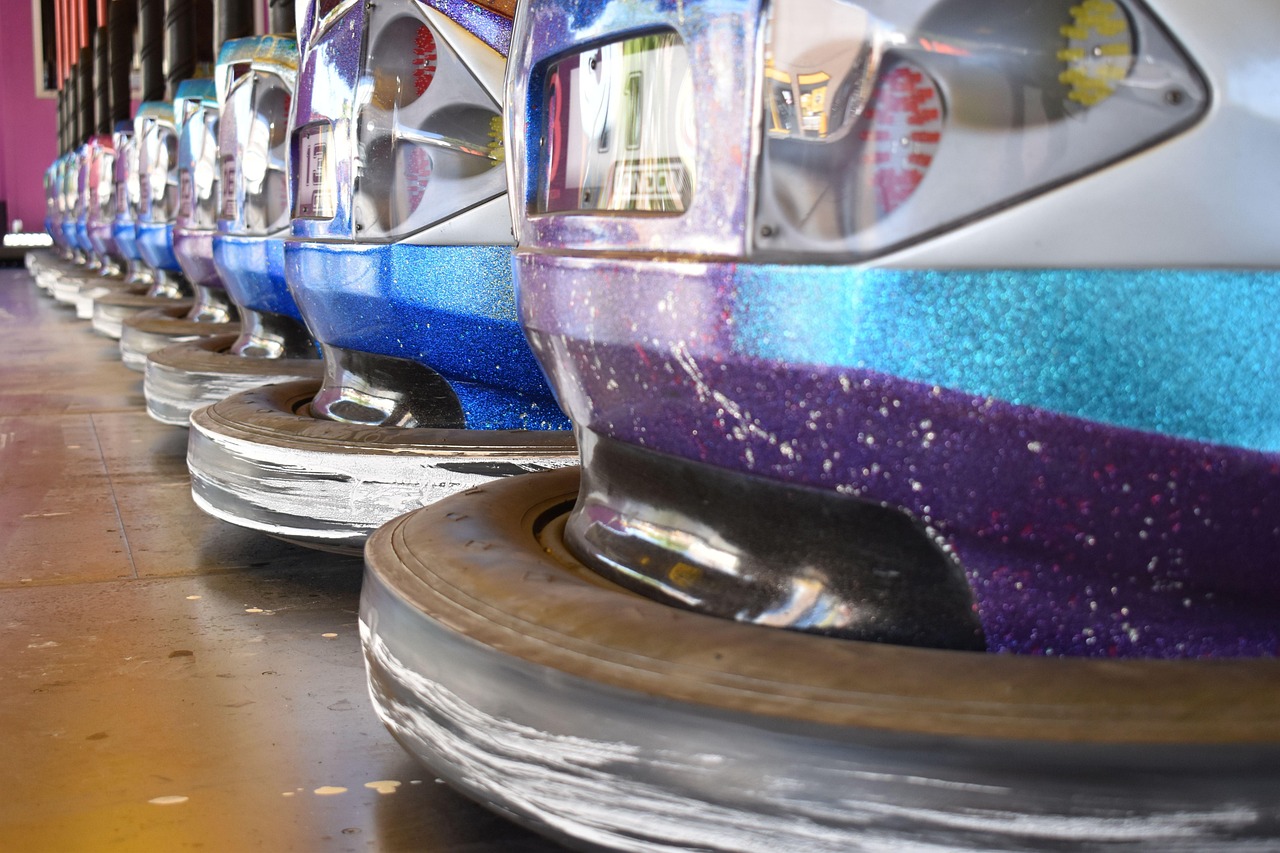 Autoscooter - free online jigsaw puzzle photo