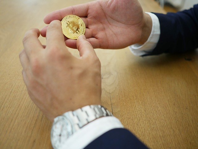 Bitcoin, Cripto, Finanţa, Bani, Valută