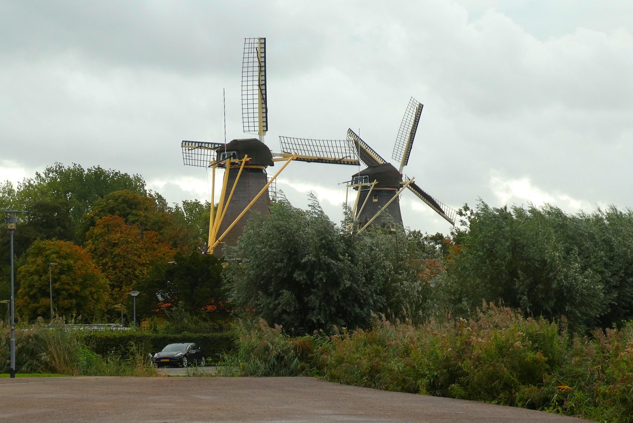 Mills - free online jigsaw puzzle photo