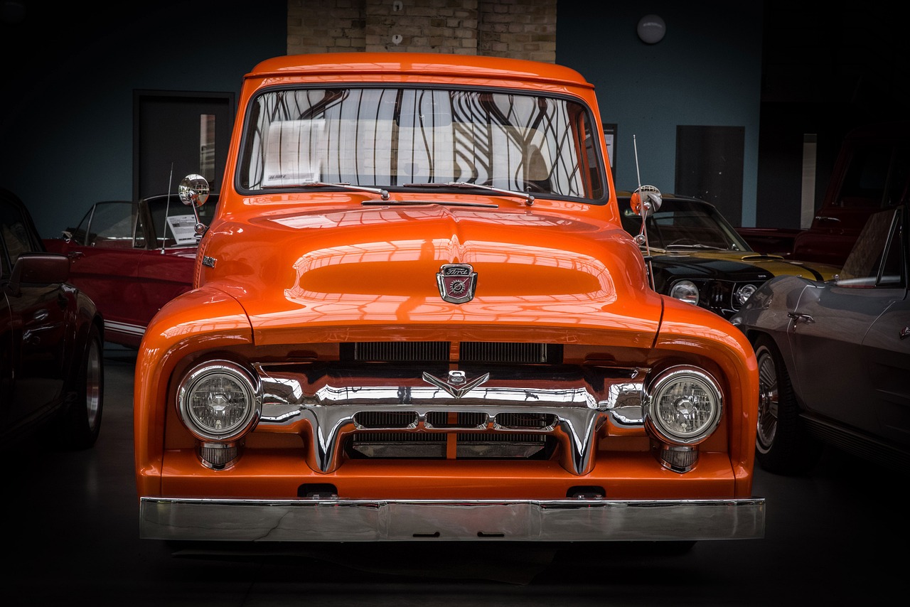 Ford - free online jigsaw puzzle photo