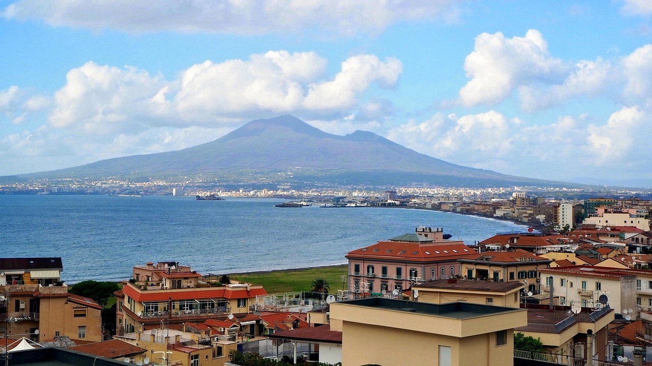 Volcano Vesuvius Italy - Free photo on Pixabay