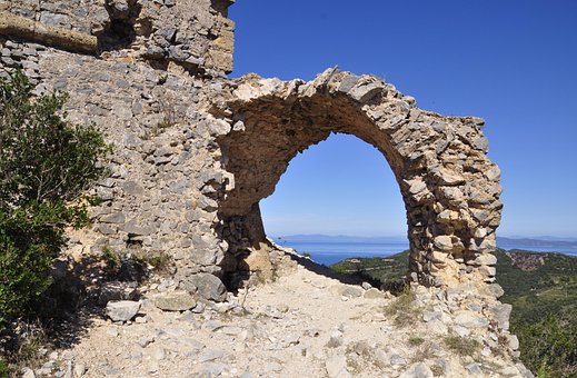 Free Castle Dilapidated photo and picture