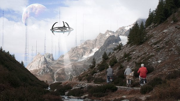 Free Cosmos Spaceship illustration and picture