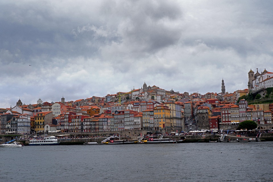 Nature and Culture Awaits: Day Trip Ideas from Porto to Enrich Your Journey