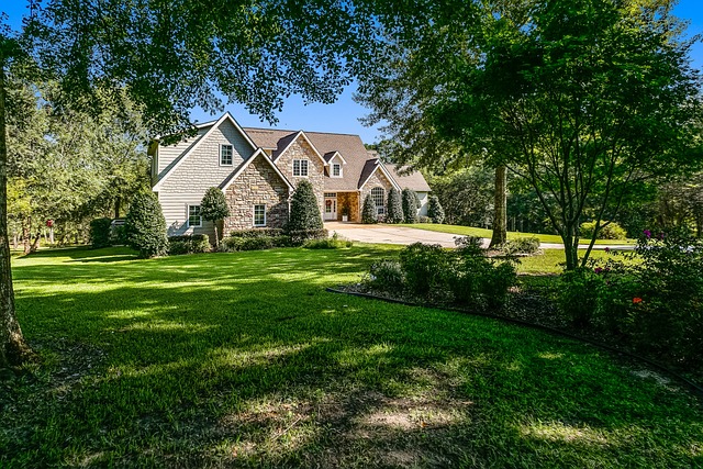 Free Country Home photo and picture
