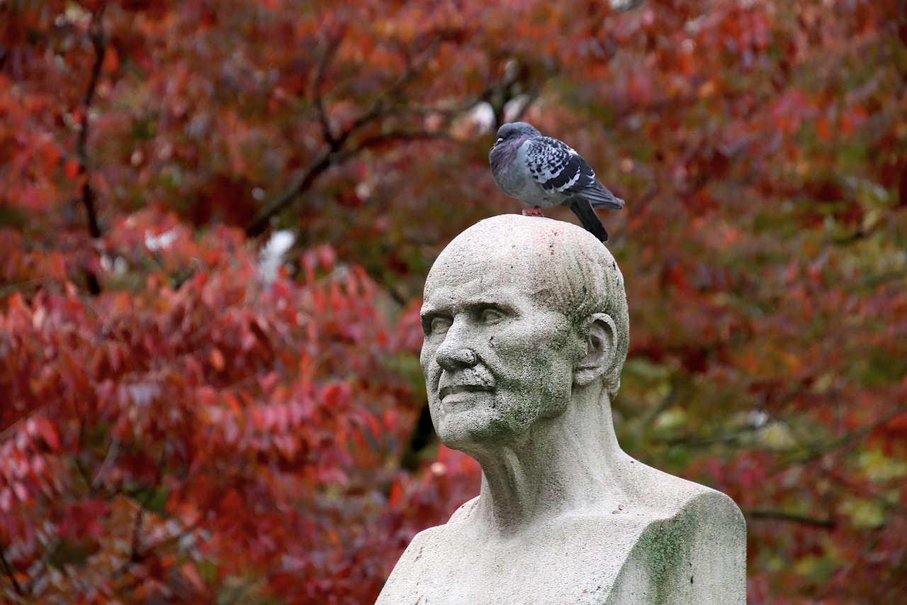 Sculpture - free online jigsaw puzzle photo