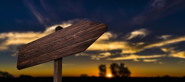 Free signpost waypoint wood illustration