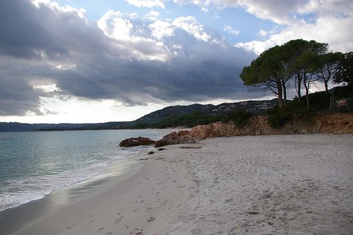 Free Corsican Beach photo and picture