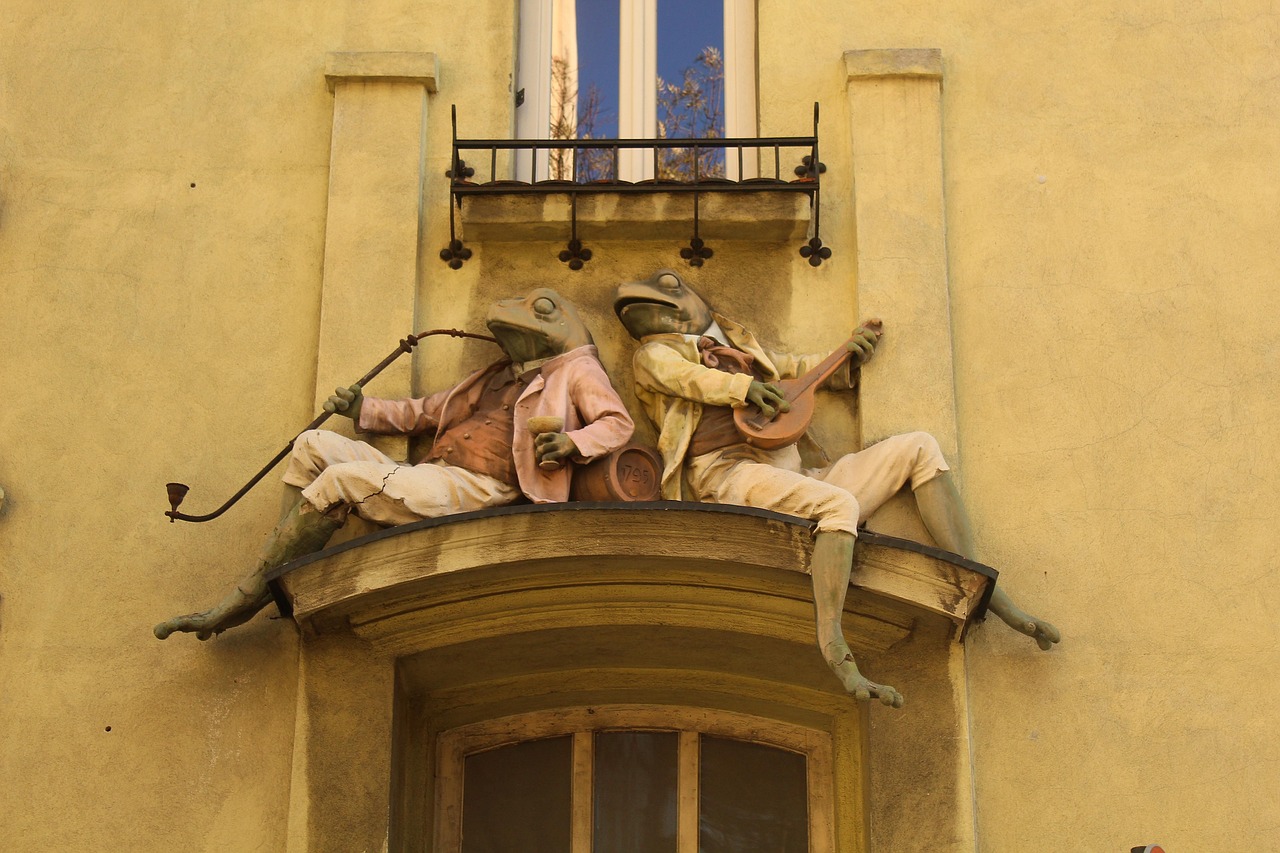 Frogs Elevation Architecture - Free photo on Pixabay - Pixabay