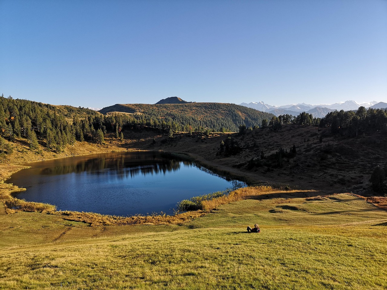 Mountain Lake - free online jigsaw puzzle photo