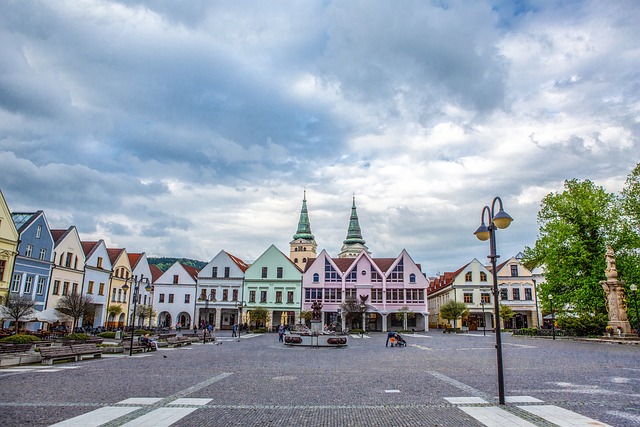 Zilina, Mariánske Námestie, Cuadrado