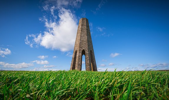 Marca De Día, Roca, Torre, Faro, Nubes