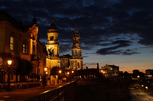 Free Winter Hofkirche photo and picture