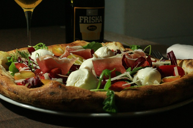 Free Pizza Restaurant photo and picture