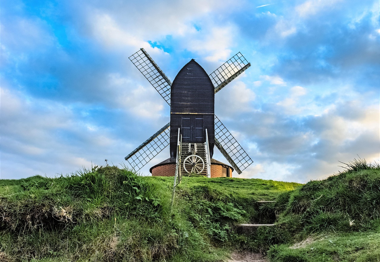 Windmill - free online jigsaw puzzle photo