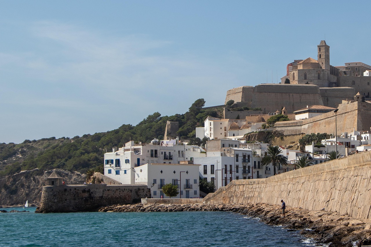 The Old Town - free online jigsaw puzzle photo