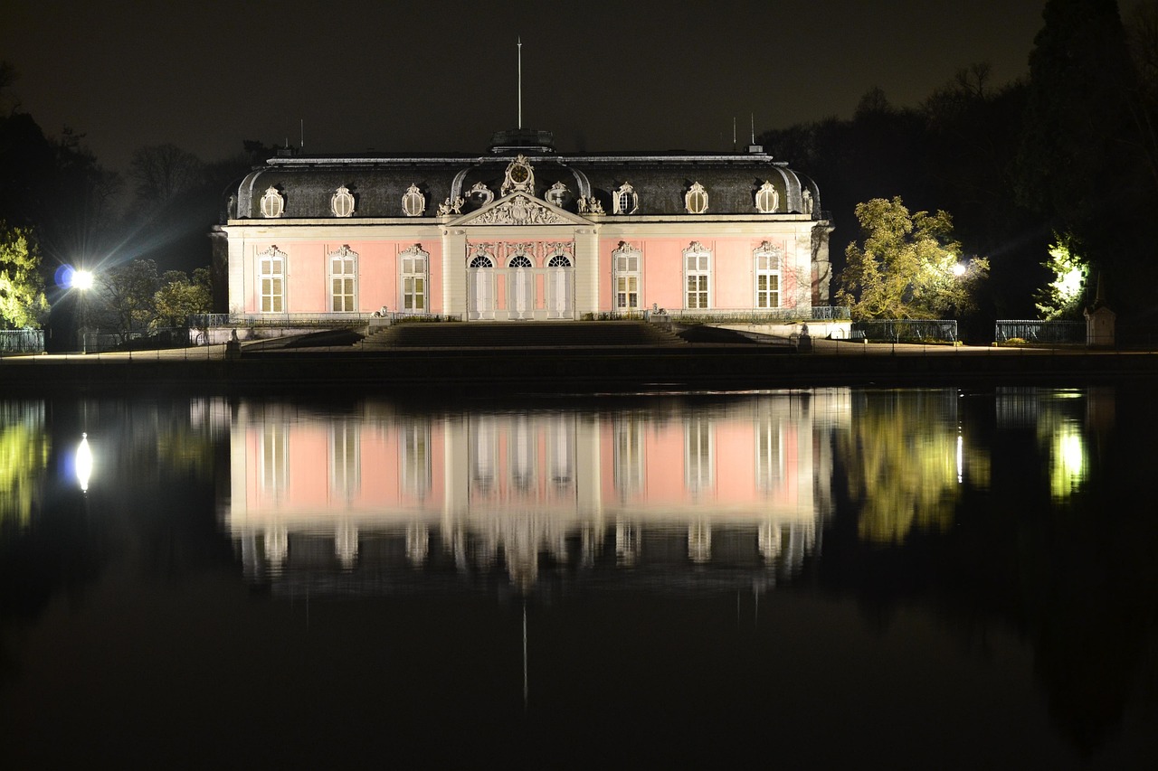 Palace - free online jigsaw puzzle photo
