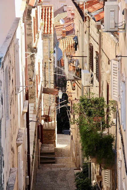 Free Side Street Alley photo and picture