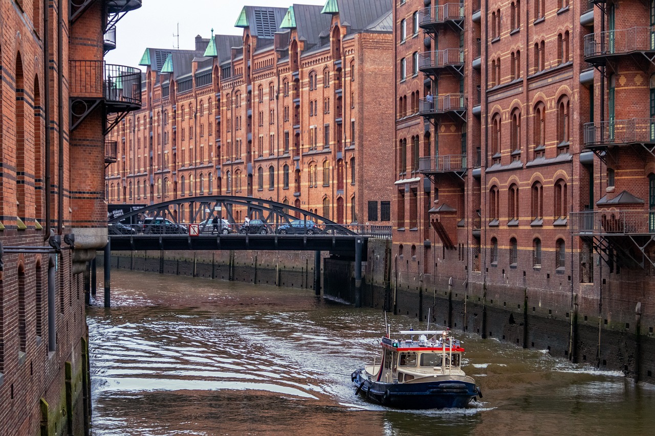 Speicherstadt - free online jigsaw puzzle photo