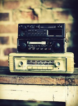 car-radios-4672242__340.jpg
